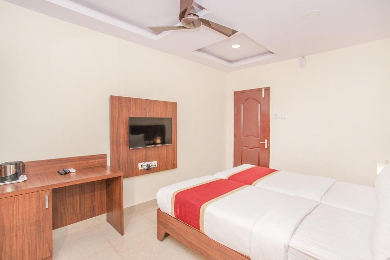 Oyo Flagship 77727 Hotel Blue Bell Bangalore Luaran gambar